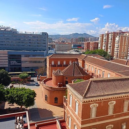 Habitacion Privada Centro Malaga Cerca Tren Maria Zambrano Y Playa Muy Buena Conexion Wifi Esterno foto