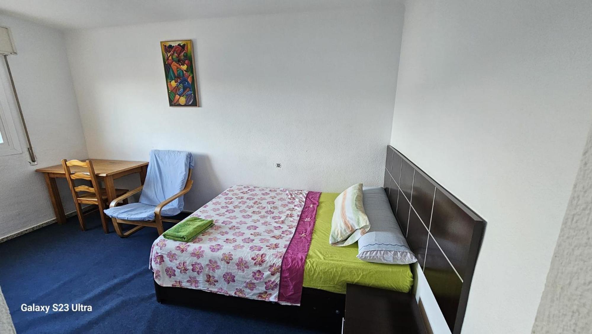 Habitacion Privada Centro Malaga Cerca Tren Maria Zambrano Y Playa Muy Buena Conexion Wifi Esterno foto