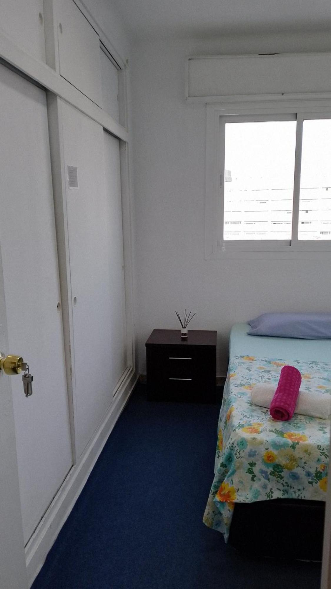 Habitacion Privada Centro Malaga Cerca Tren Maria Zambrano Y Playa Muy Buena Conexion Wifi Esterno foto