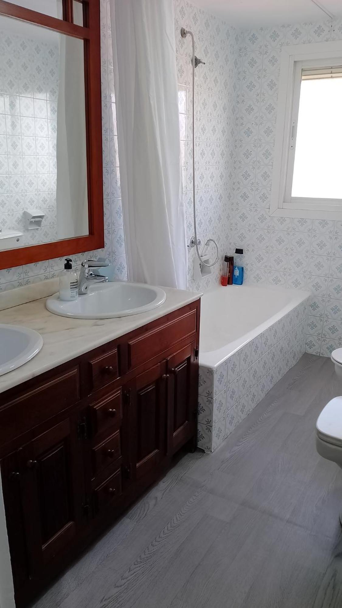 Habitacion Privada Centro Malaga Cerca Tren Maria Zambrano Y Playa Muy Buena Conexion Wifi Esterno foto